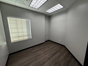 MacArthur Blvd, Oklahoma City, OK for lease Building Photo- Image 2 of 7