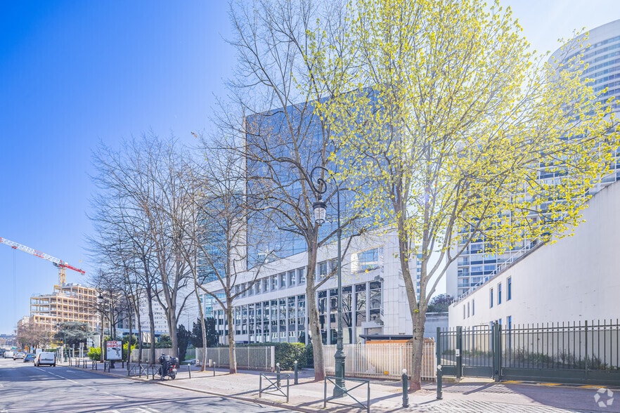 13-15 Rue Jean Jaurès,, Puteaux for lease - Building Photo - Image 3 of 3