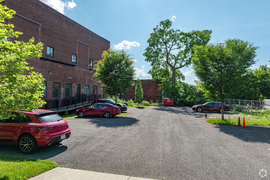 257 Washington St, Binghamton, NY for sale - Building Photo - Image 3 of 23