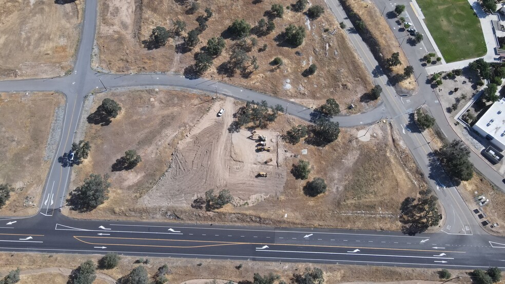 Wisteria Way & Road 200, Coarsegold, CA for lease - Building Photo - Image 1 of 5