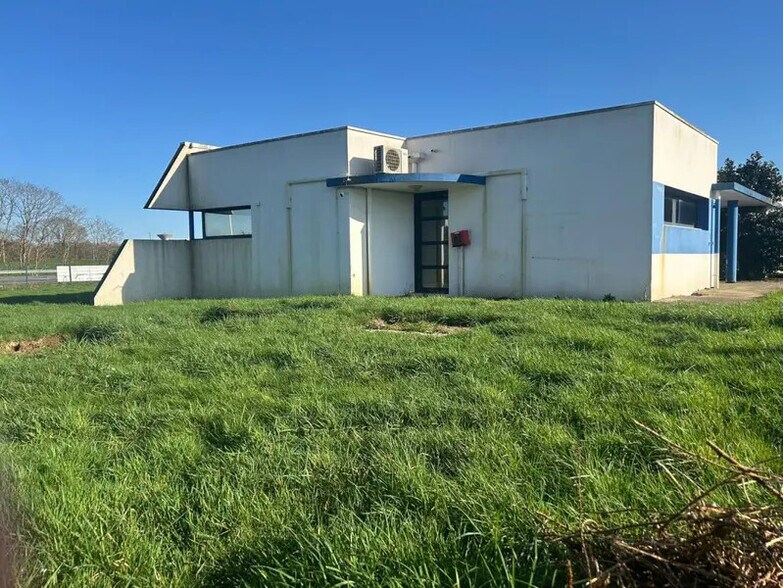 Flex in Guidel for lease - Building Photo - Image 3 of 3