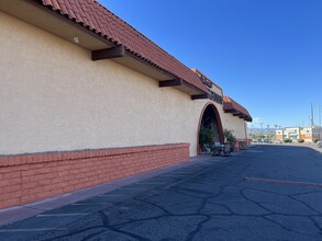 4995 S Eastern Ave, Las Vegas, NV for lease Building Photo- Image 1 of 40