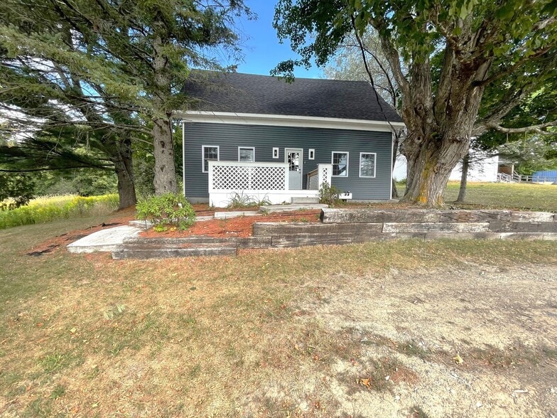 19 Mason Corner Rd, Saint Albans, ME for sale - Primary Photo - Image 1 of 41