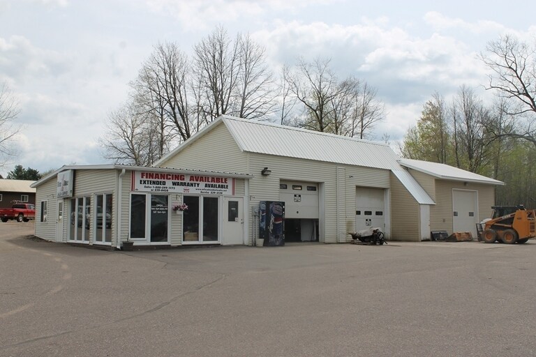 27703 State Highway 64, Cornell, WI for sale - Primary Photo - Image 1 of 1
