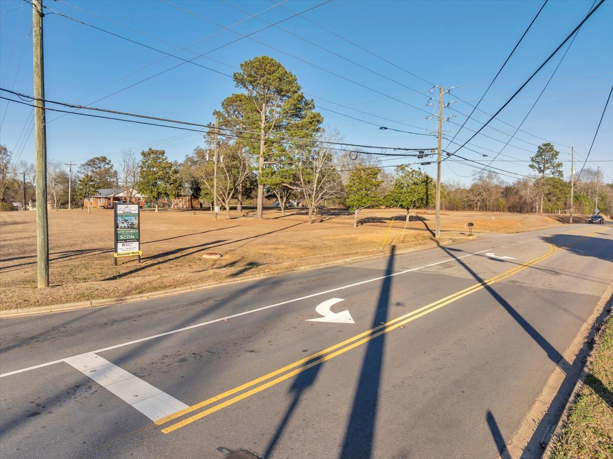 302 Lake Joy Rd, Perry, GA for sale Primary Photo- Image 1 of 1