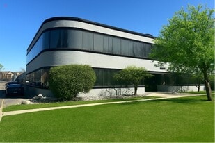 Novi Commons - Warehouse