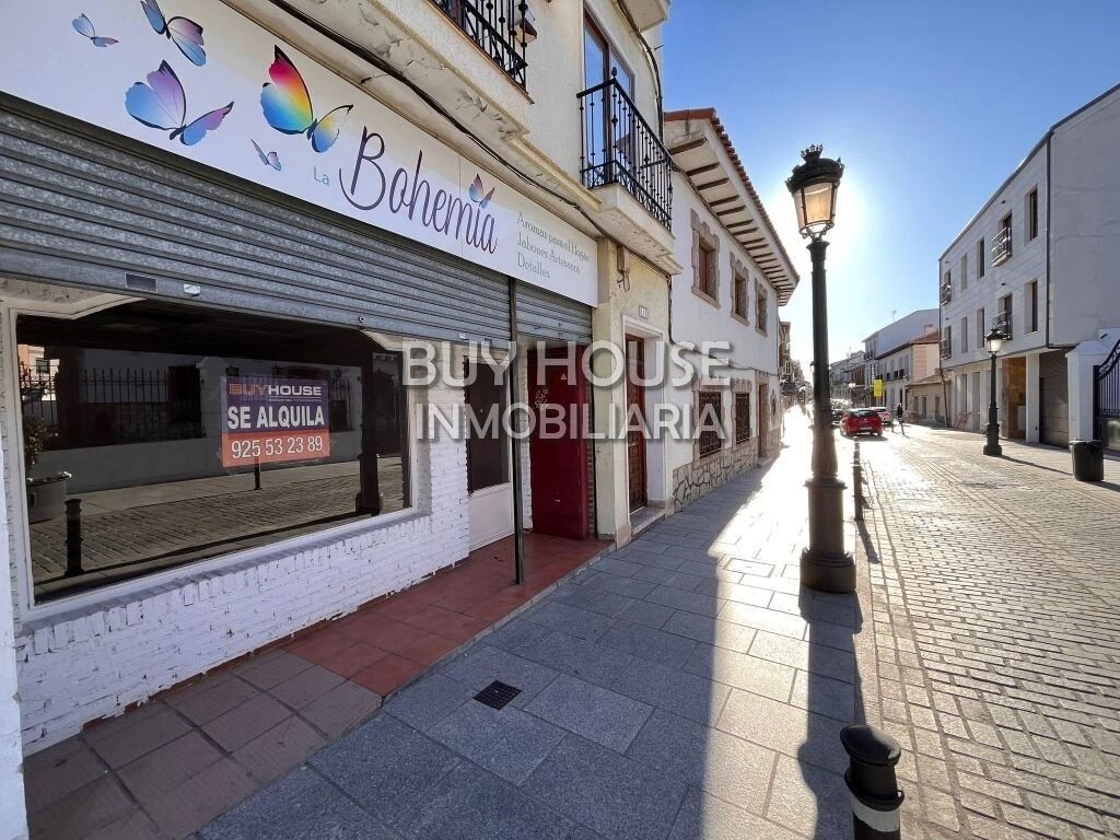Retail in Illescas, Toledo for lease Building Photo- Image 1 of 6