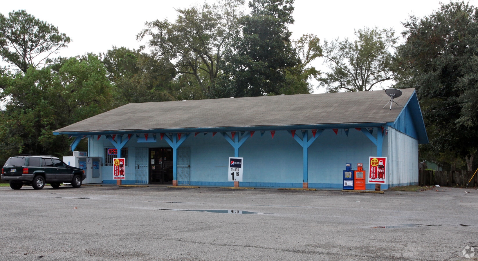 4818 Griffin St, Moss Point, MS 39563