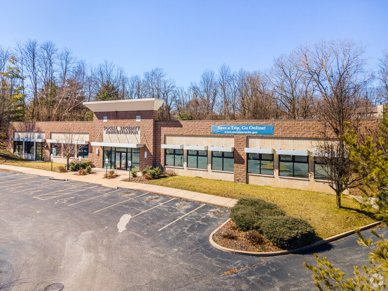 11753 W Florissant Ave, Florissant, MO for sale - Building Photo - Image 1 of 1