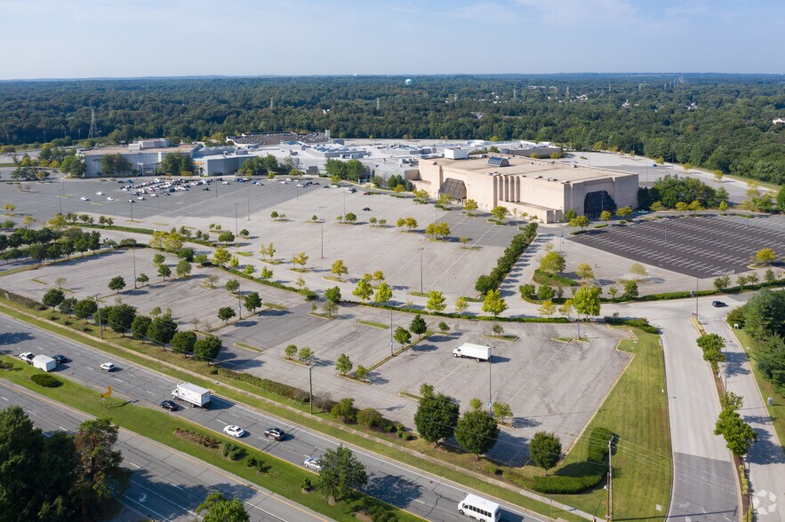 7900 Ritchie Hwy, Glen Burnie, MD, 21061 Office/Retail Space For