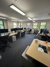 1D Colet Gdns, London for lease Interior Photo- Image 2 of 3