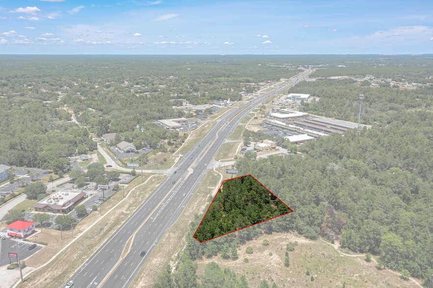 4950 Commercial Way, Spring Hill, FL for sale - Building Photo - Image 2 of 23