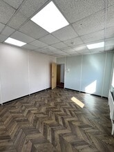53 Sandgate St, London for lease Interior Photo- Image 1 of 1