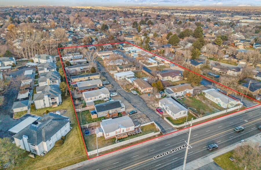 445 S Maple Grove Rd, Boise, ID for sale - Building Photo - Image 2 of 9