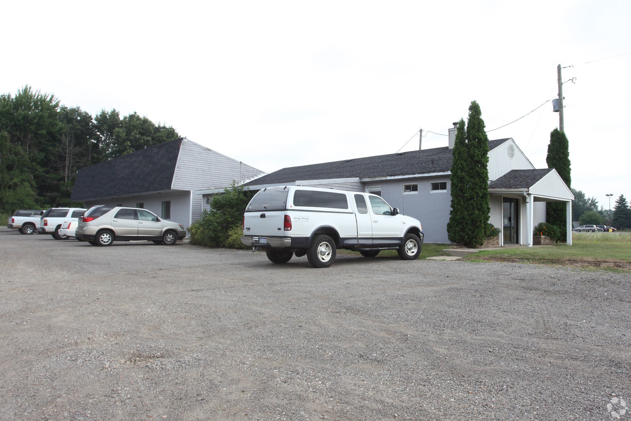 38772 Red Arrow Hwy, Paw Paw, MI for sale Primary Photo- Image 1 of 1