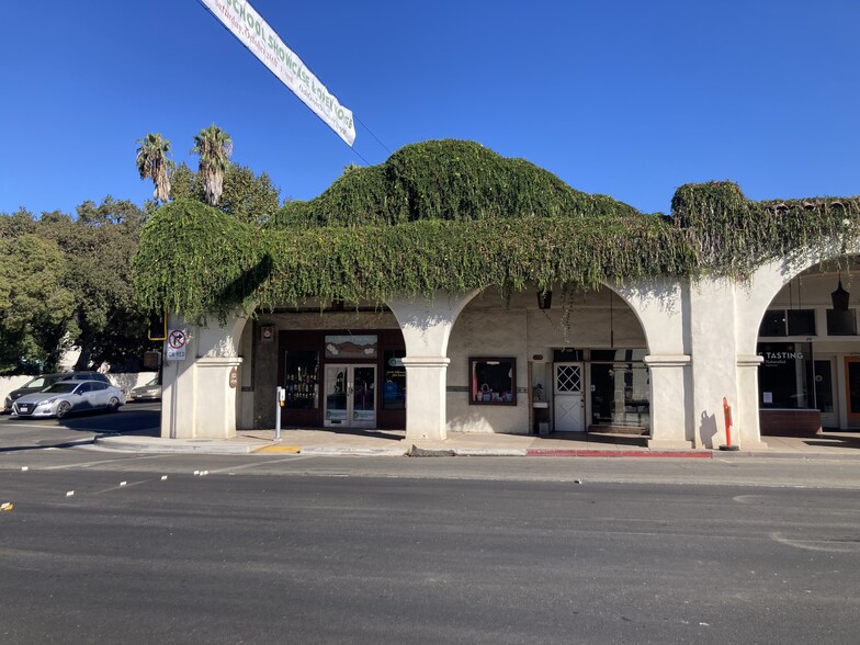 202 E Ojai Ave, Ojai, CA for lease - Building Photo - Image 2 of 7