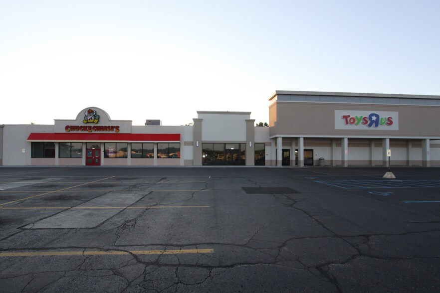 61756207 S Westnedge Ave, Portage, MI 49002