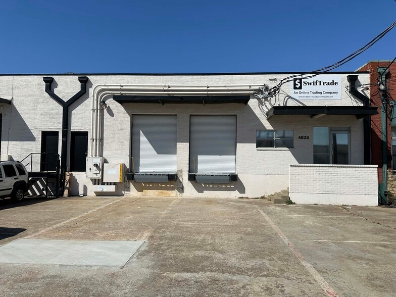 4835 Cash Rd, Dallas, TX for lease - Building Photo - Image 1 of 5