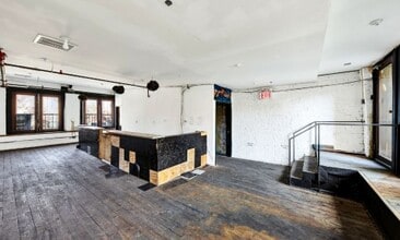 249-251 4th Ave, Brooklyn, NY for lease Interior Photo- Image 2 of 4