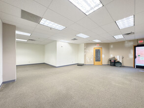 228 W 1st St, Port Angeles, WA for lease Interior Photo- Image 2 of 39