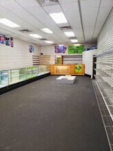 831 Westchester Ave, Bronx, NY for lease Building Photo- Image 1 of 5