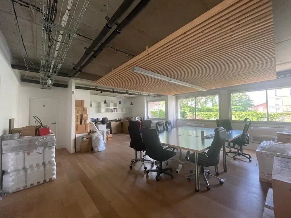Nanterre, HDS 92000 - Unit 1 -  - Interior Photo - Image 1 of 8