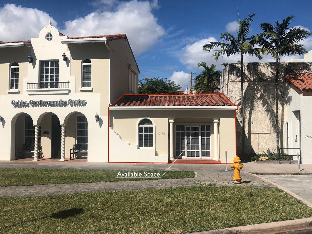 2735 Ponce de Leon Blvd, Coral Gables, FL for sale Building Photo- Image 1 of 1