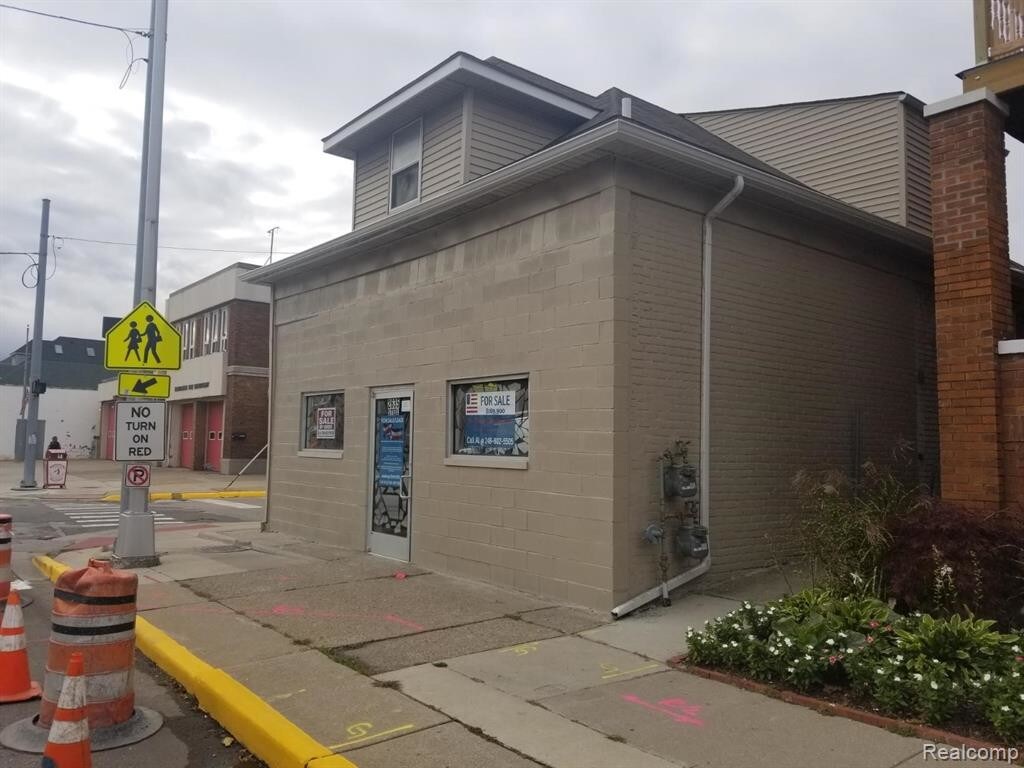 2635 Caniff St, Hamtramck, MI for sale Primary Photo- Image 1 of 1