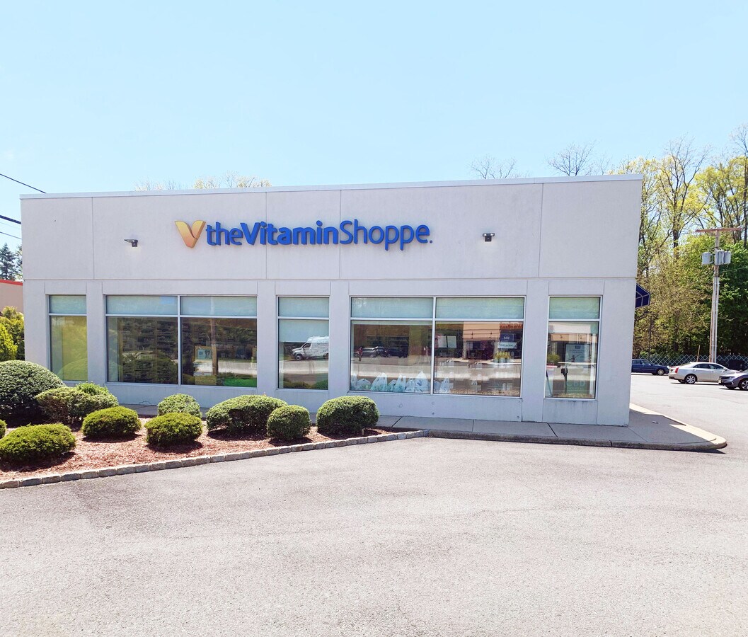 327 State Route 10, East Hanover, NJ 07936