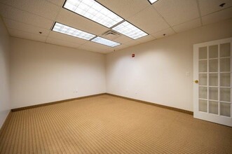 180 E Broad St, Columbus, OH for lease Interior Photo- Image 2 of 25