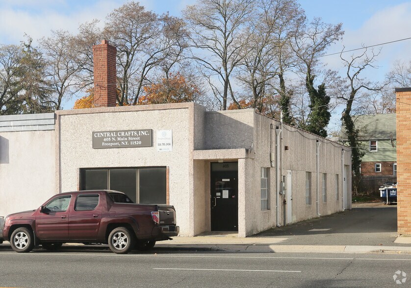 405 N Main St, Freeport, NY for sale - Primary Photo - Image 1 of 1