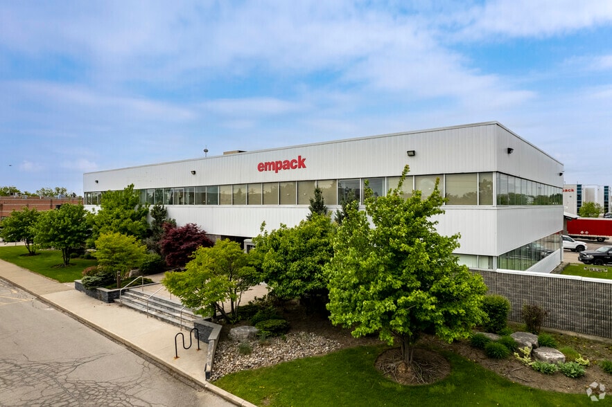 98 Walker Dr, Brampton, ON L6T 5P5