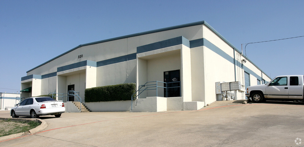 350 S Belt Line Rd, Irving, TX for lease - Primary Photo - Image 3 of 5