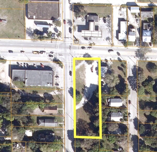 1229 Orange Ave, Fort Pierce, FL for sale - Primary Photo - Image 1 of 1