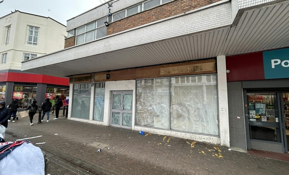 30-32 East St, Barking for sale - Primary Photo - Image 1 of 1