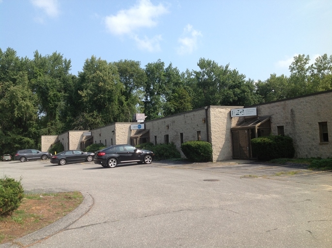 323 Andover St, Wilmington, MA for lease - Building Photo - Image 3 of 7