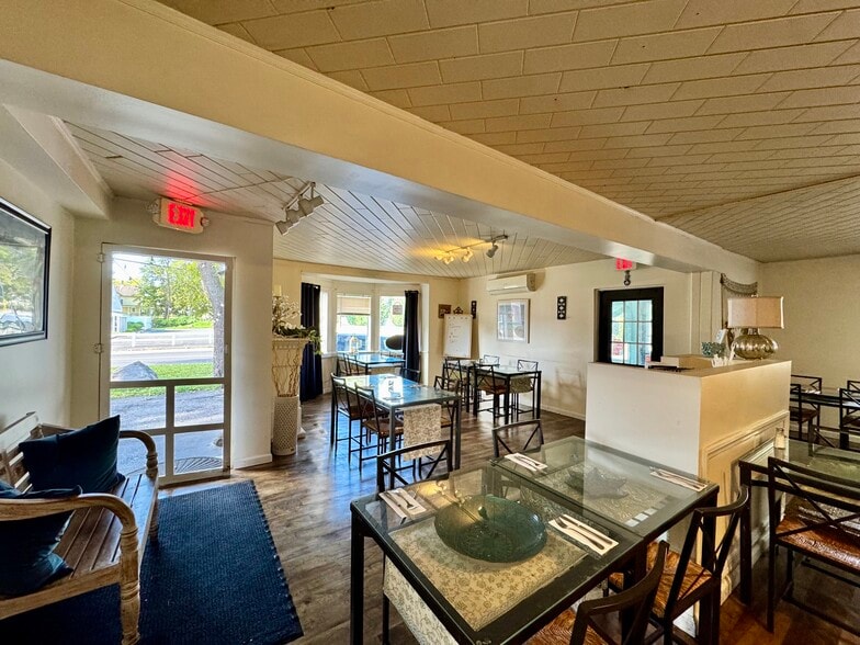 749 Mount Sinai Coram Rd, Mount Sinai, NY for sale - Building Photo - Image 2 of 11