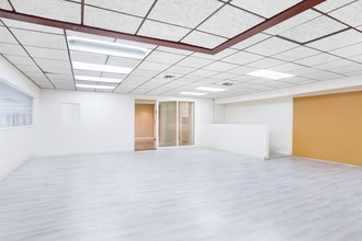 6830-6840 SW 81st Ter, Miami, FL for lease Interior Photo- Image 1 of 12