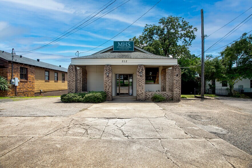 212 W 9th St, Tyler, TX for sale - Building Photo - Image 2 of 37