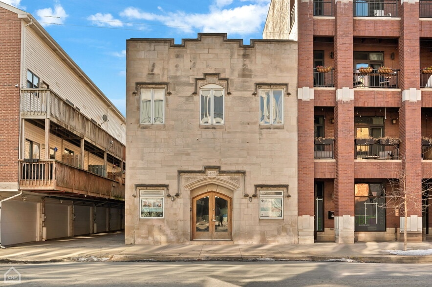 1407 W Chicago Ave, Chicago, IL for lease - Building Photo - Image 1 of 8
