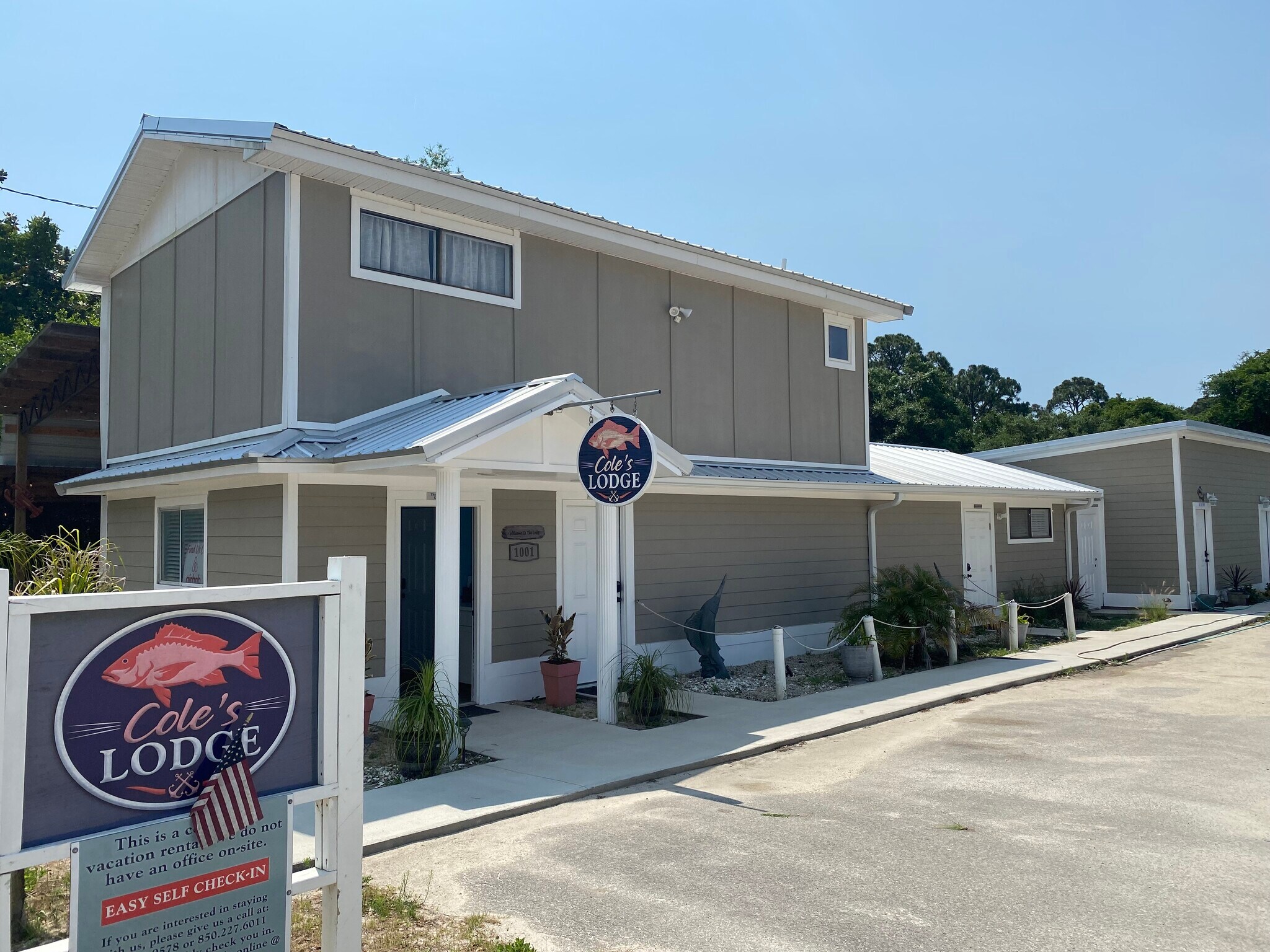 1001 Highway 98 E, Carrabelle, FL for sale Primary Photo- Image 1 of 1