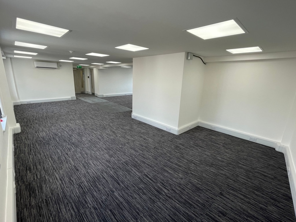 83-99 High St, Marlow for lease Interior Photo- Image 1 of 3