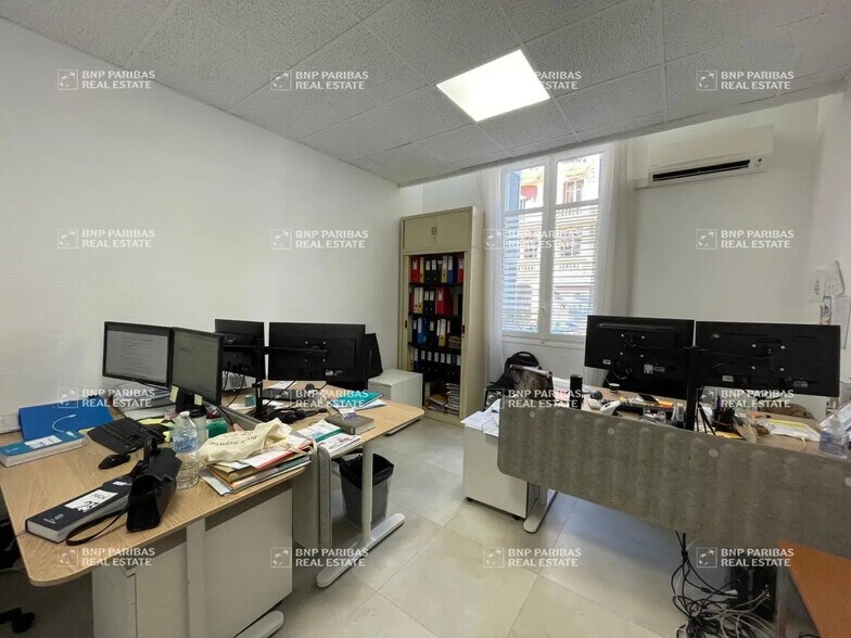 Office in Nice for lease - Building Photo - Image 3 of 10