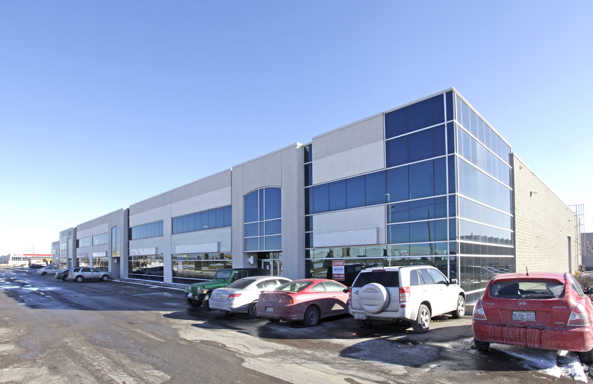 6221 Highway 7, Vaughan, ON for lease Primary Photo- Image 1 of 5