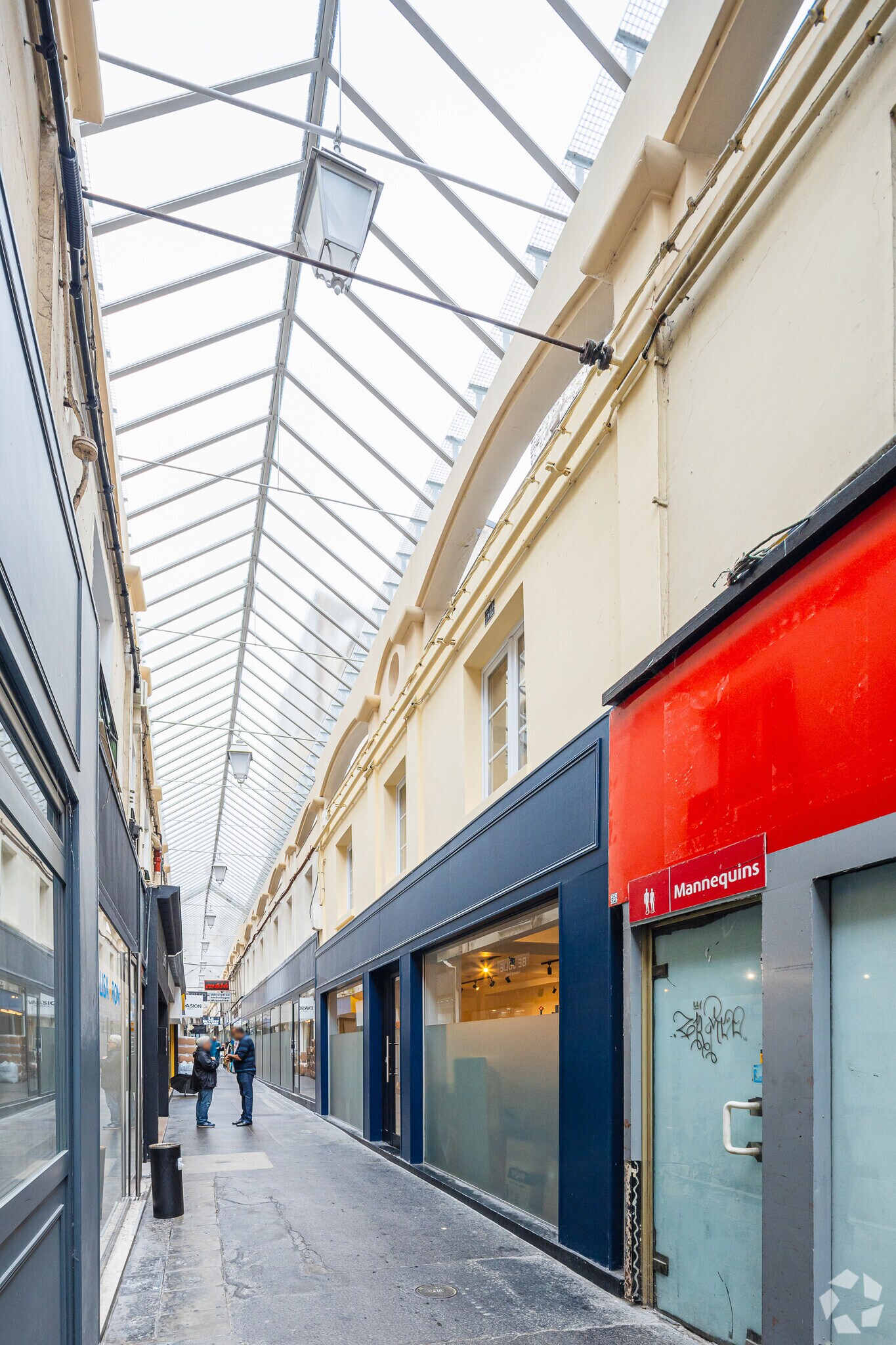 32 Passage Du Caire, Paris for sale Primary Photo- Image 1 of 3