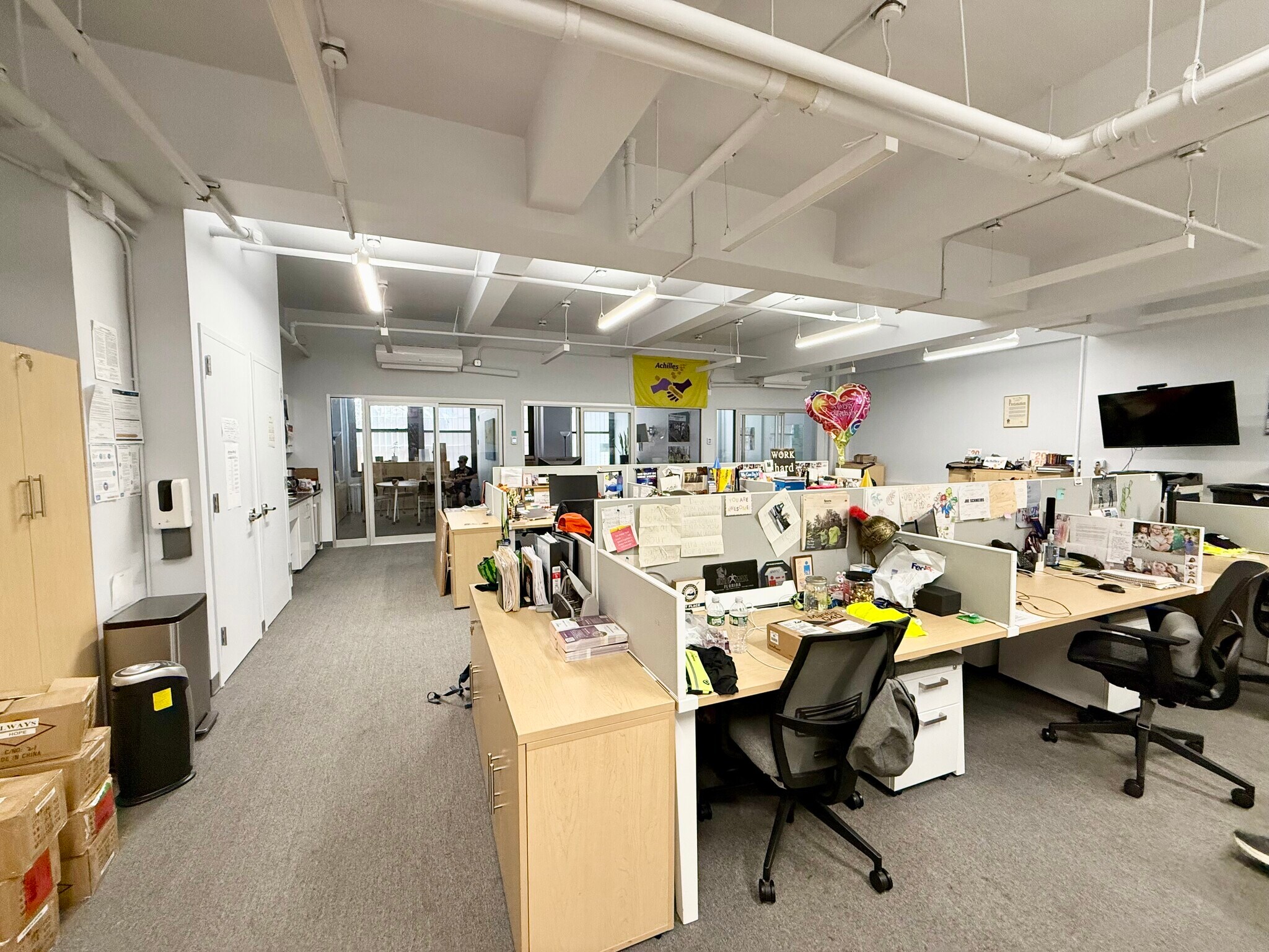 315-321 W 39th St, New York, NY for lease Interior Photo- Image 1 of 5