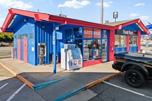 2470 Balls Ferry Rd, Anderson CA - Truck Stop