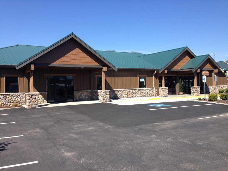 737 N Thornton St, Post Falls, ID for sale - Building Photo - Image 1 of 1