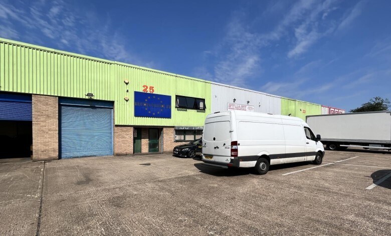 Chartwell Dr, Wigston for sale Primary Photo- Image 1 of 1