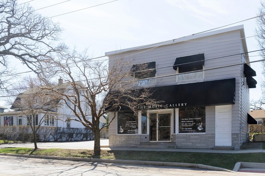 2542-2558 Green Bay Rd, Highland Park, IL for sale - Building Photo - Image 1 of 6